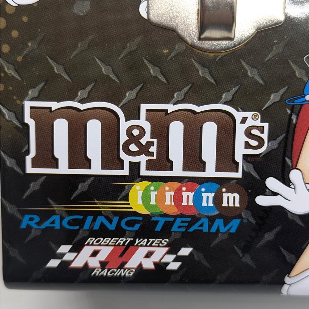 M&M's Racing Team Lunchbox - Picture 7 of 16